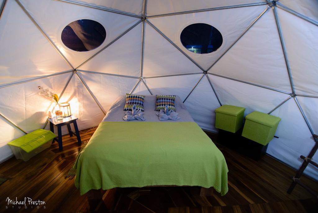 فندق Faith Glamping Dome Costa Rica مانزانيلو المظهر الخارجي الصورة